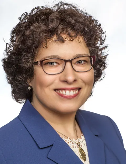 Agent Photo of Marina